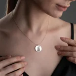 Гравировка на круглом кулоне — изображение 12